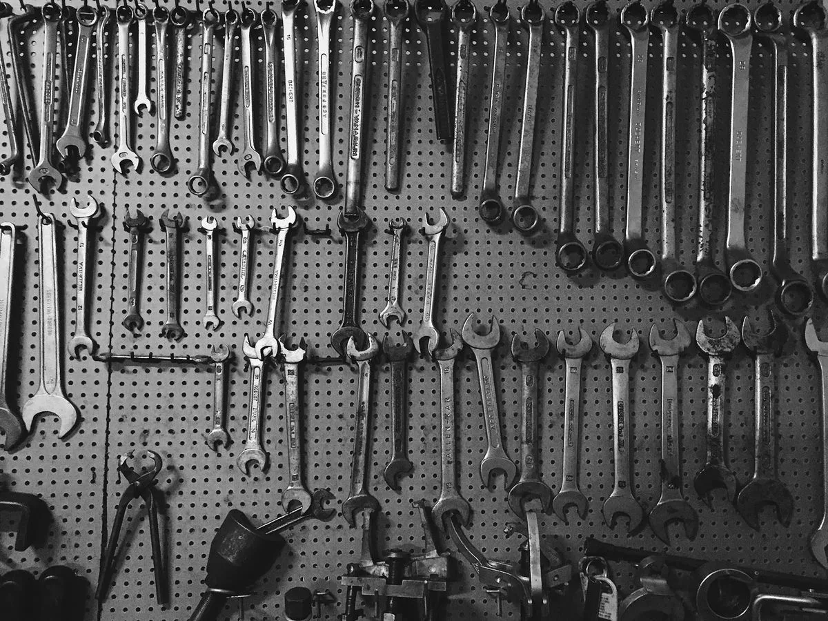 What Are the Warning Signs Your Motorbike Needs a Mechanic?